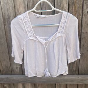 Full tilt blouse mid sleeve size xs